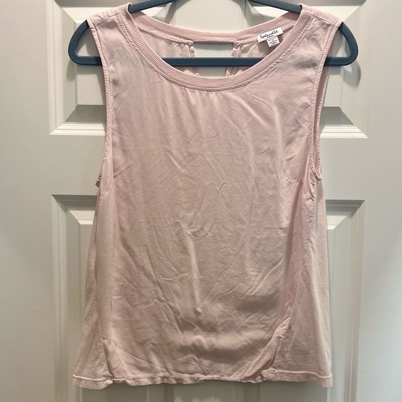 3/$19 Splendid soft sleeveless tank top blouse - Picture 4 of 16